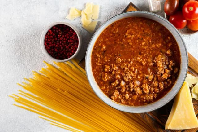Czy można zamrozić sos do spaghetti z mięsem bez utraty smaku?
