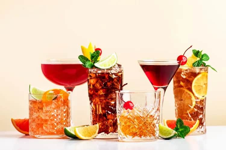 Martini Rosso drink – odkryj jego wyjątkowy smak i przepisy na koktajle