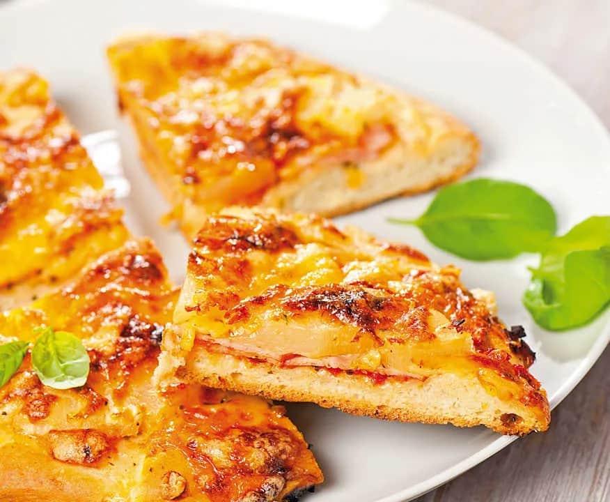 Pizza hawajska z czym jest - poznaj składniki i ciekawe dodatki